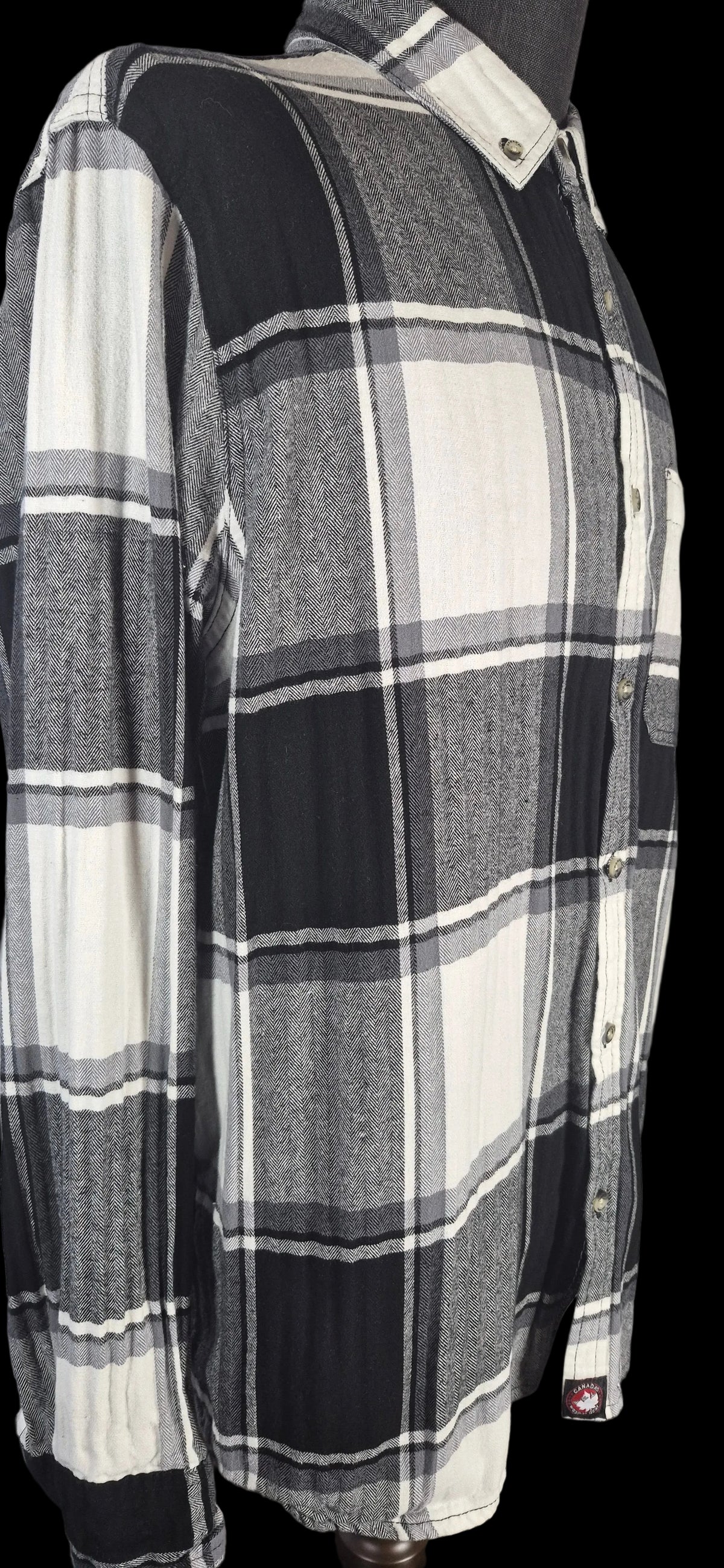 Canada Weathergear Plaid Flannel Shirt Men’s XL Black White Gray Heritage