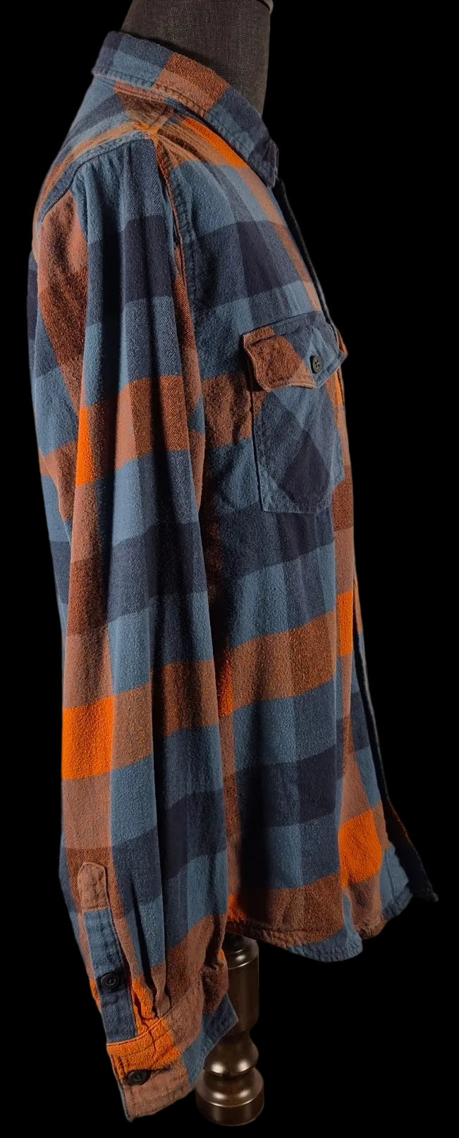 Eastern Mountain Sports Plaid Flannel Shirt – Men’s Large