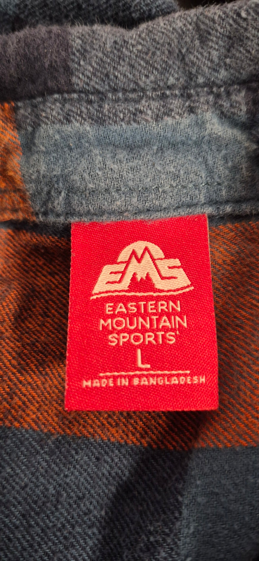 Eastern Mountain Sports Plaid Flannel Shirt – Men’s Large