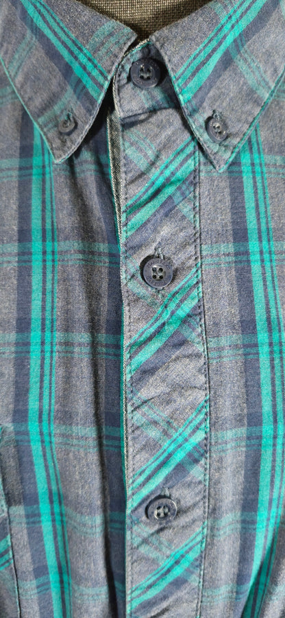 Marc Ecko Cut & Sew Plaid Button-Up Shirt – Men’s XL Y2K Streetwear